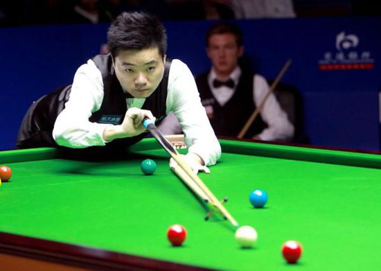 他认真研究 他认真研究