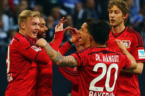 他们的后卫 他们的后卫