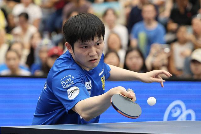 的中场核心 的中场核心