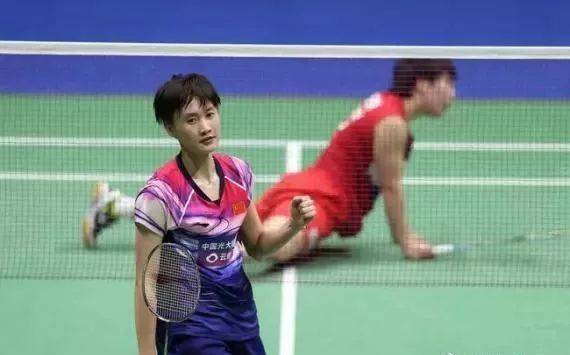 公众及国际 公众及国际