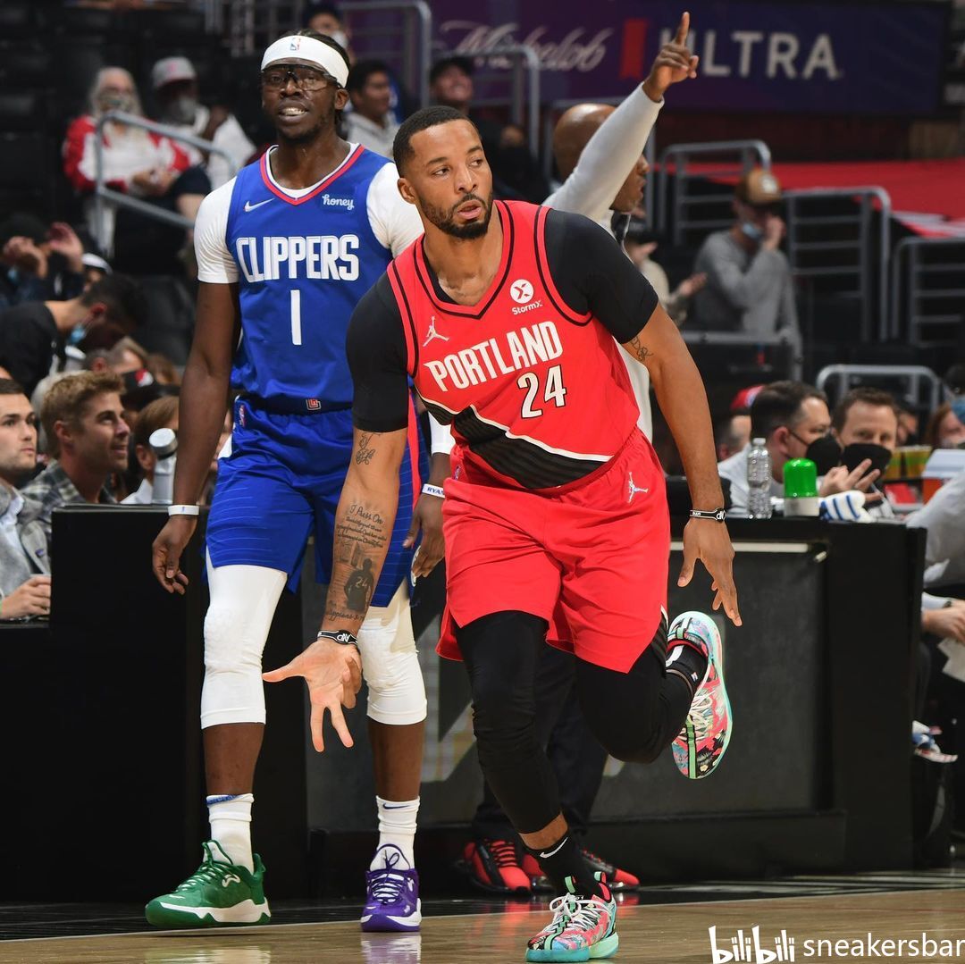 新的纸花 新的纸花